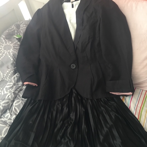 Jacket - Picture 1 of 1